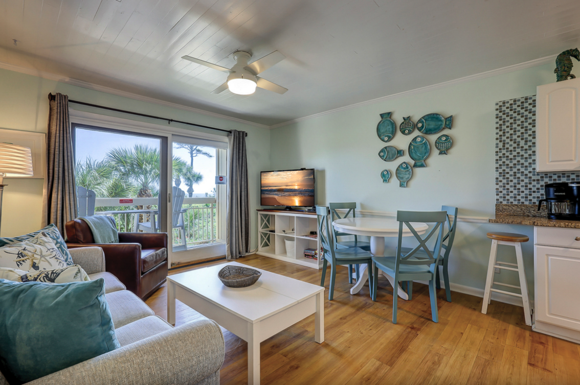 Winter Escape at 116 Breakers – Save 10%